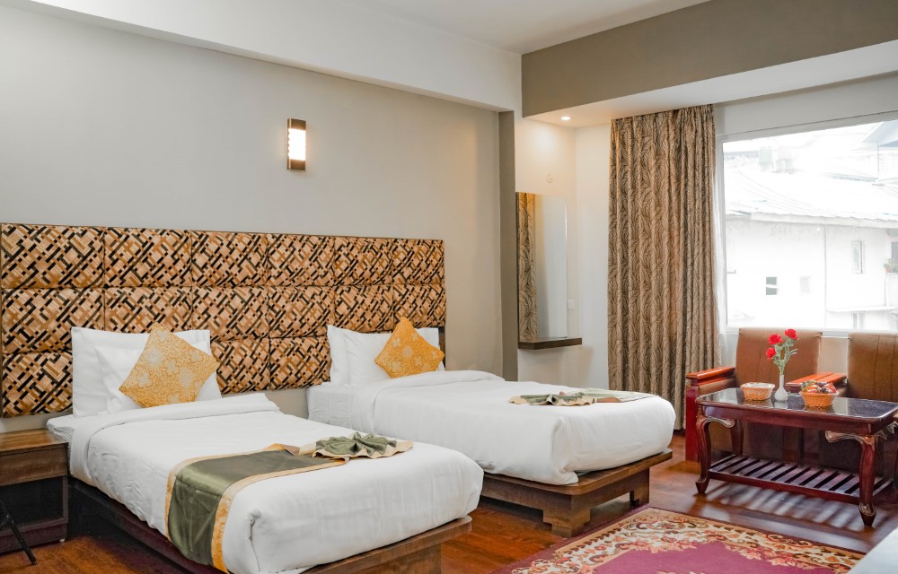 Twin Bed Room